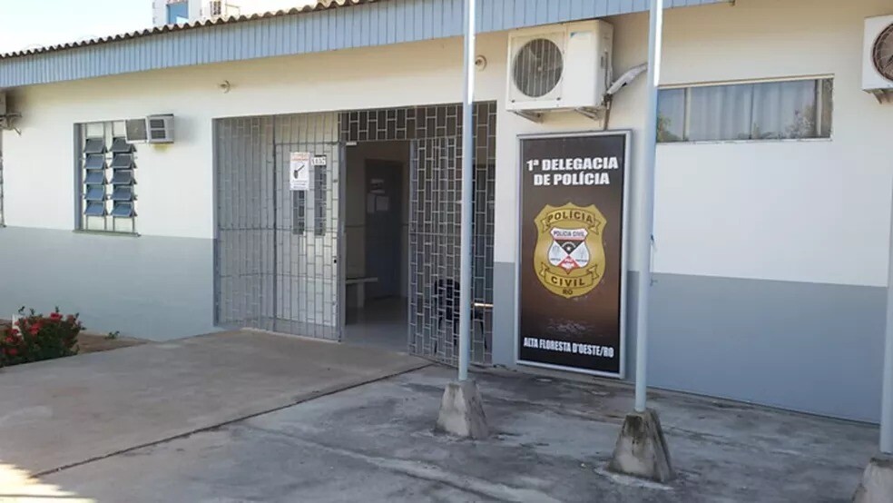 Ação integrada entre Polícia Civil e Policia Militar resulta na prisão de mulher procurada por tráfico de drogas.