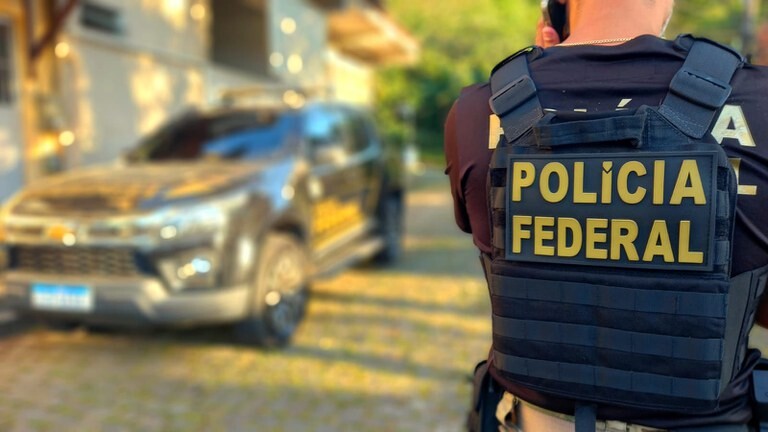 PF, PMRO e FUNAI prendem homem por transporte ilegal de madeira extraída de terra indígena em Rondônia
