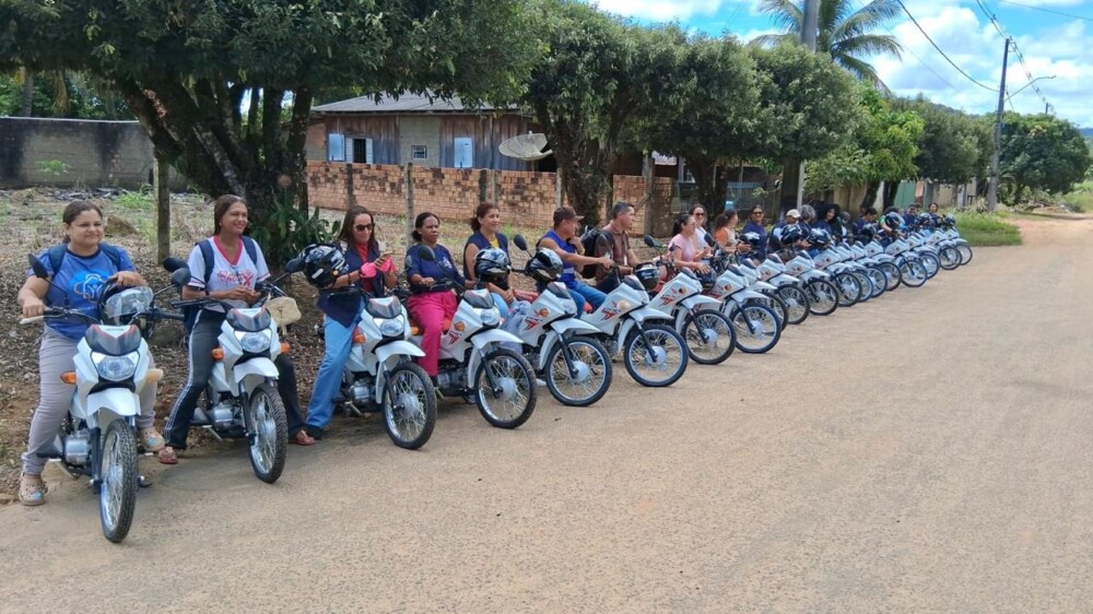 Mandato do dep Ismael Crispin leva mobilidade e reforça saúde em Campo Novo com entrega de 34 motocicletas